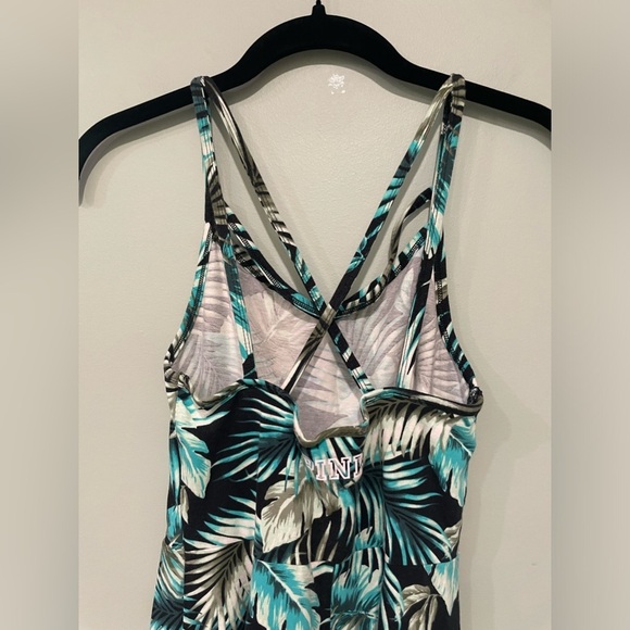 Victorias Secret PINK dress Cross back cotton and elastine blend. Monstera Leaf - Picture 5 of 6